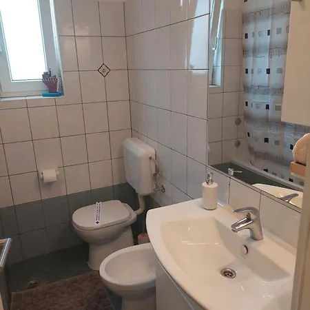 Basioli Apartment *
