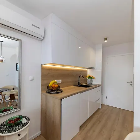 Basioli Appartement *